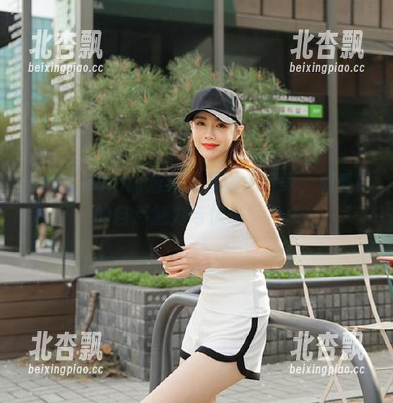 Hana Bunny Hana Bunny清纯写真图包下载,感受她的自然魅力与优雅!.txt